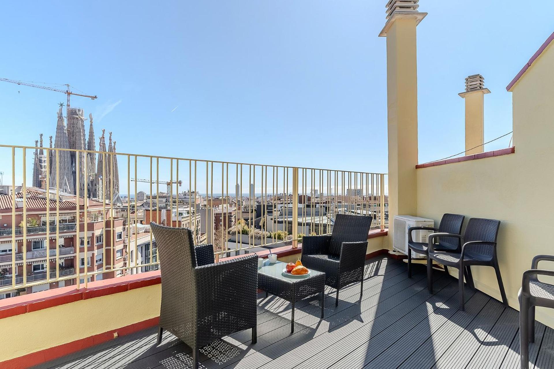 Ab Sagrada Familia Comfort บาร์เซโลนา ภายนอก รูปภาพ